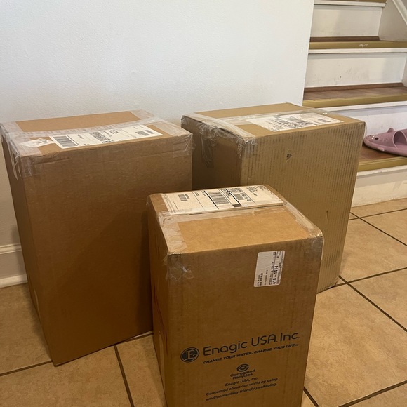 Brand new, unopened boxes of Enagic Products - Picture 3 of 4